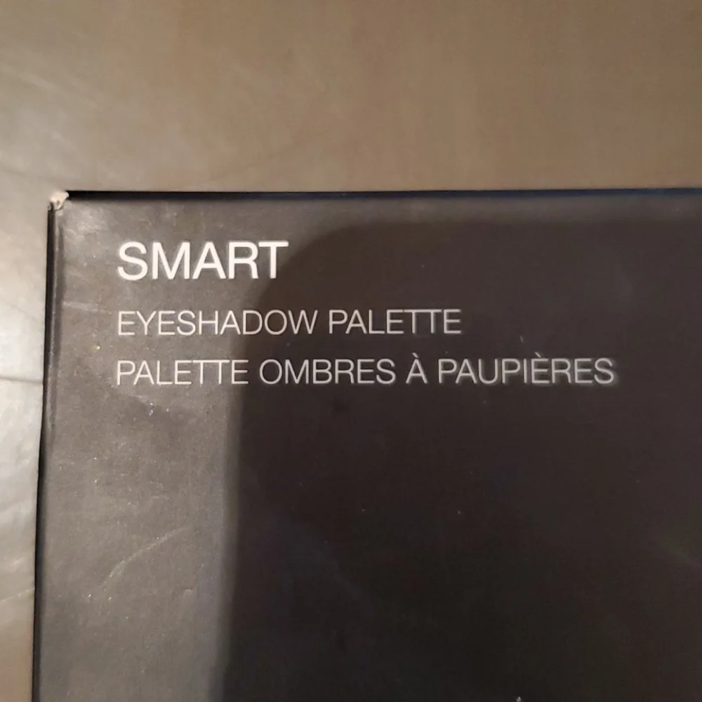 Kiko eyeshadow palette